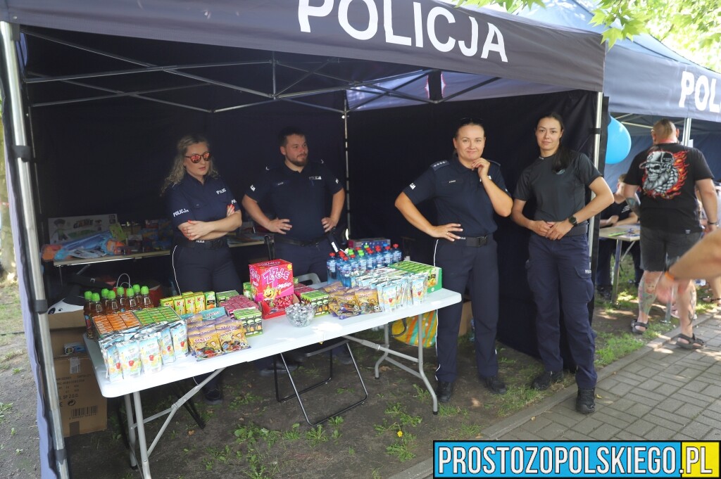 Piknik z okazji Święta Policji w Opolu już za nami. Mieszkańcy mogli zobaczyć policyjny sprzęt i poznać pracę funkcjonariuszy