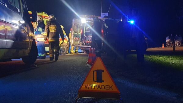 Śmierć na autostradzie A4. Kierowca ciężarówki został potrącony po opuszczeniu pojazdu
