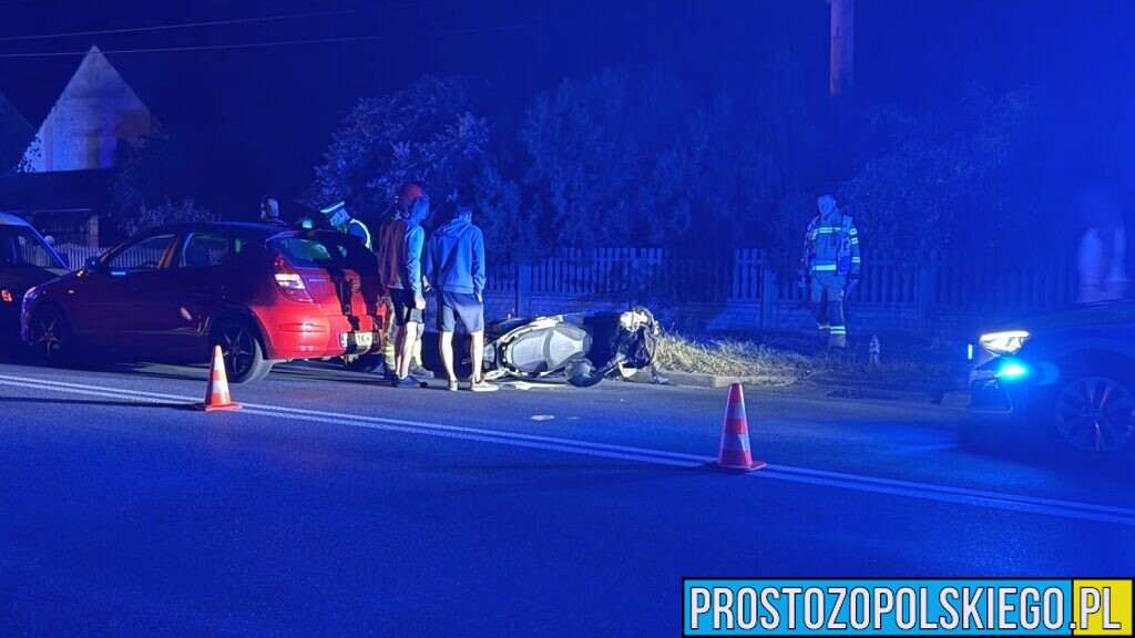 Wypadek na DK46 w Lędzinach. Audi zderzyło się z motocyklem