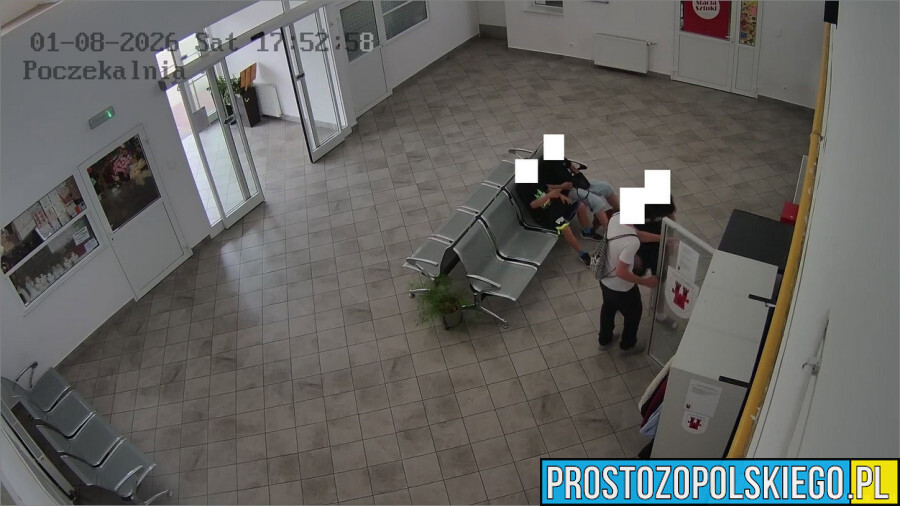 Wandale zniszczyli toalety na dworcu w Grodkowie. Jedzeniem z lodówki społecznej obrzucili ściany