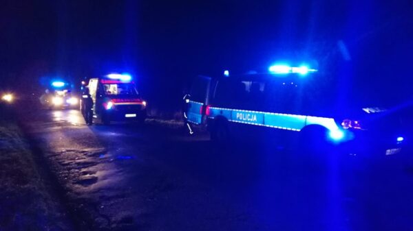 Ciało kobiety znalezione w lesie w Kędzierzynie-Koźlu. Na miejscu pracowała policja i prokurator
