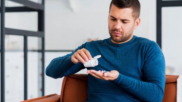 Choroba sprawiła, że nie możesz wyjść z domu? Wyjaśniamy, jak skontaktować się z lekarzem przez internet