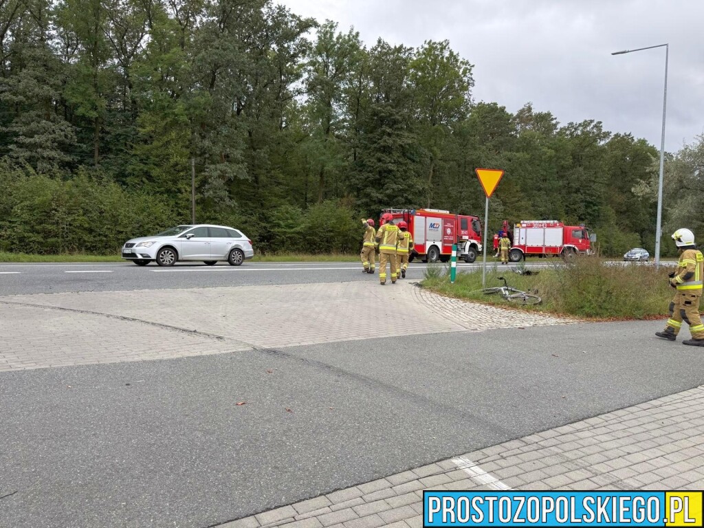 zderzenie 3 samochodów w Lędzinach, droga Opole Ozimek, DK 46 zablokowana, wypadek w Opolu, Wypadek, zderzenie trzech aut,