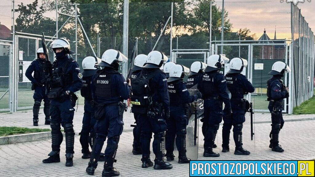 Mecz Polonii Nysa z Zagłębiem Sosnowiec pod policyjnym nadzorem