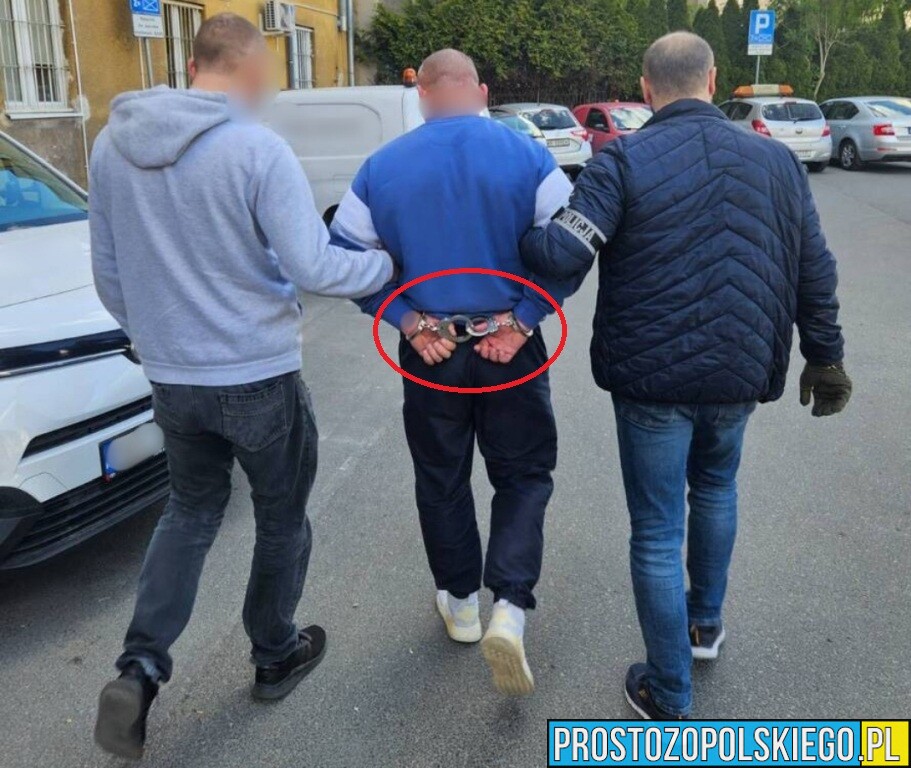 „Kocham cię!” – krzyczała z balkonu, gdy policjanci zabierali jej partnera do więzienia