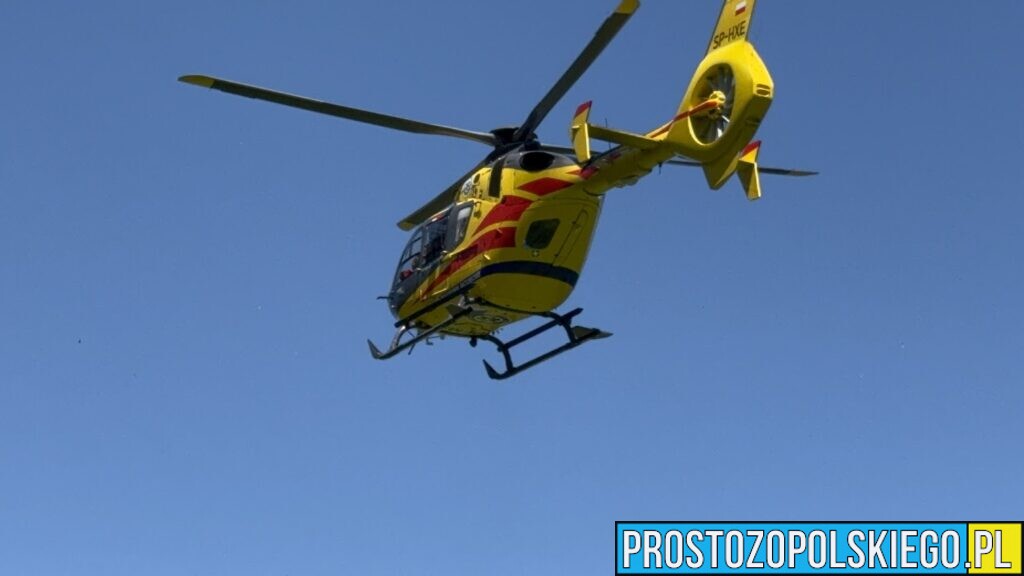Groźny wypadek w Strobicach. Mężczyzna przygnieciony przez suwnicę. Na miejscu lądował LPR