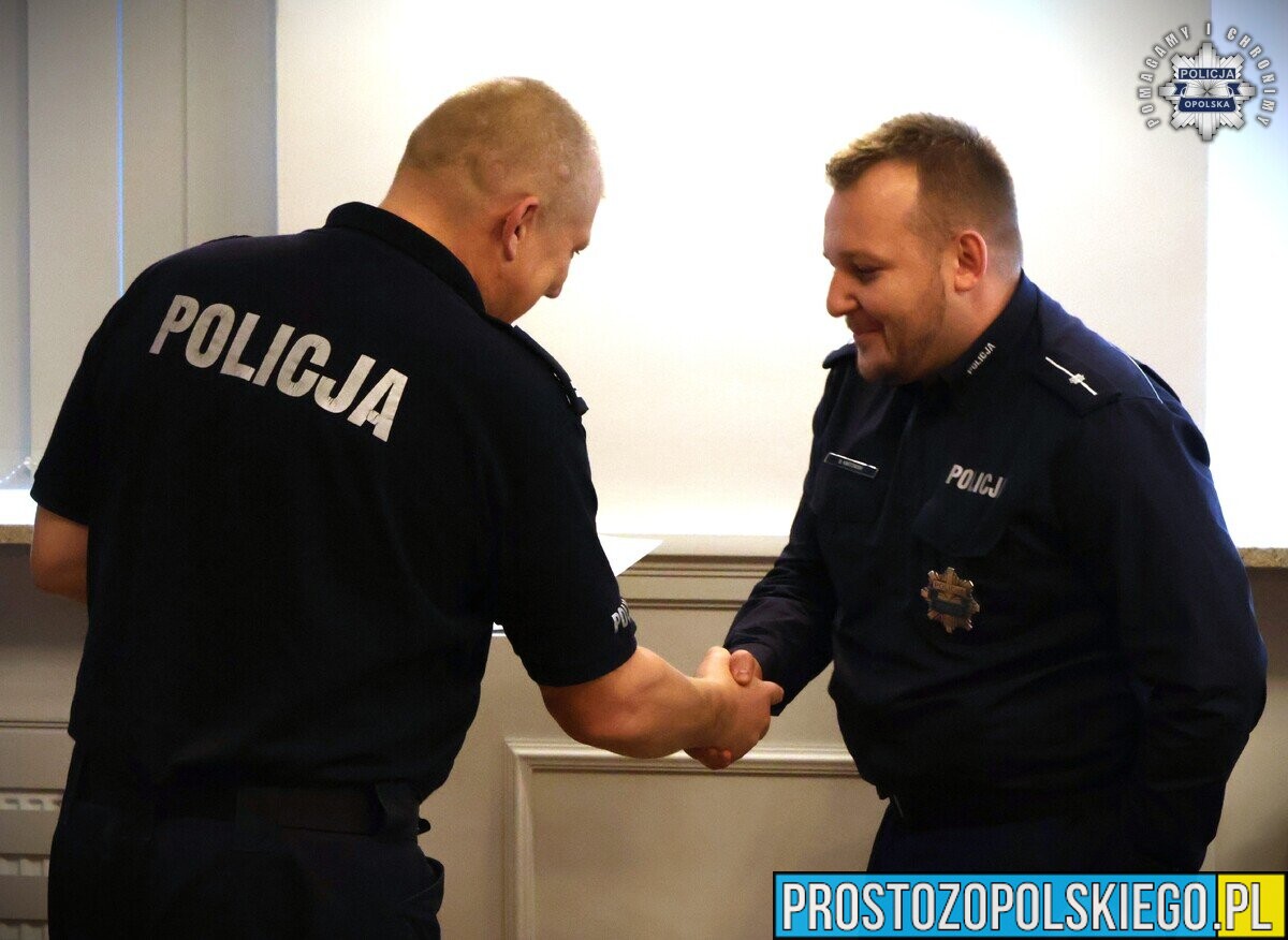 Bartosz Kwitowski najlepszym dyżurnym na Opolszczyźnie. Będzie reprezentował region w finale krajowym