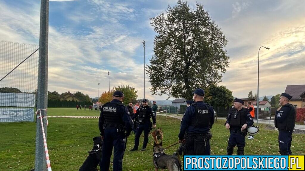 Piłkarskie emocje w powiecie prudnickim. Policjanci czuwali nad bezpieczeństwem