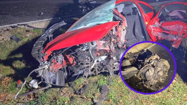 Wypadek na DW454 pod Namysłowem. Audi uderzyło w tył mercedesa, dwie kobiety trafiły do szpitala