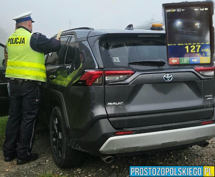 Jechał 127 km/h przy ograniczeniu do 50. Kierowca toyoty zatrzymany w Gronowicach