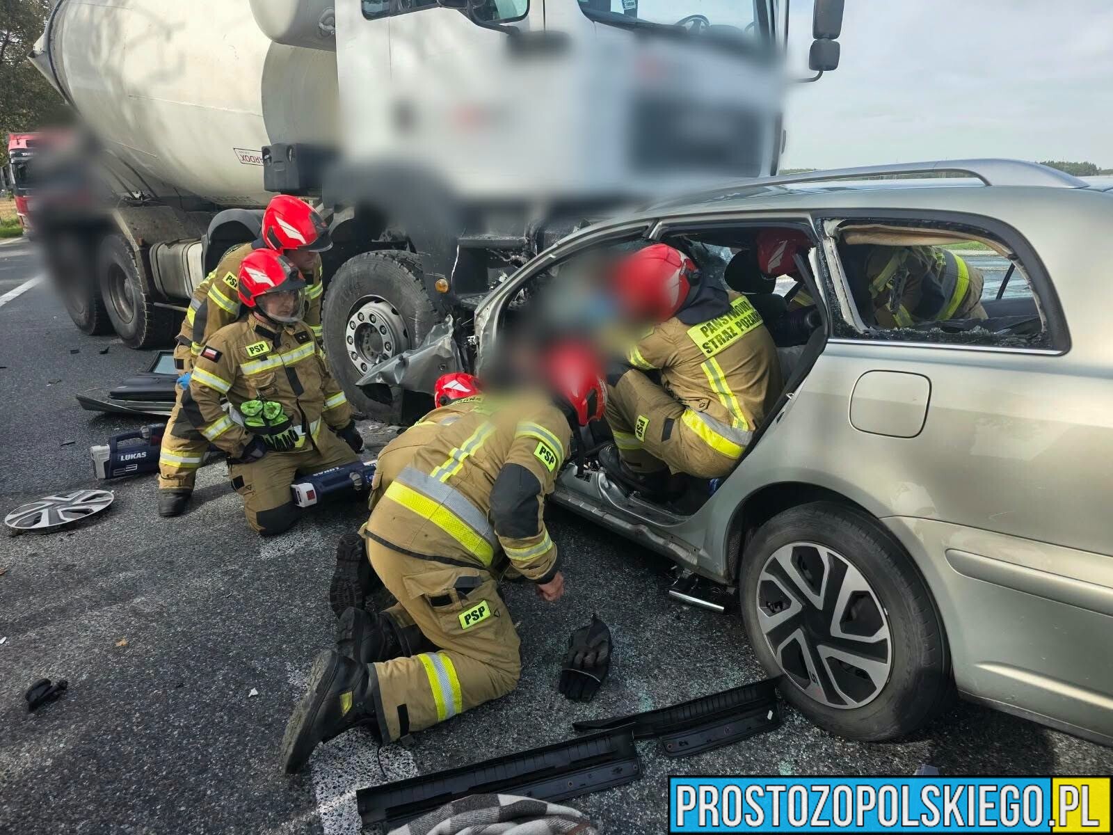 Poważny wypadek na DK94 w Strzelcach Opolskich. Kierowca Toyoty w ciężkim stanie