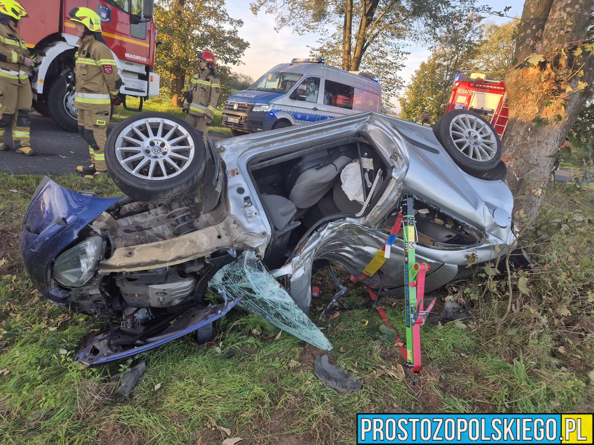 Tragiczny wypadek na DW407 między Kuropasem a Korfantowem. Nie żyje kierowca