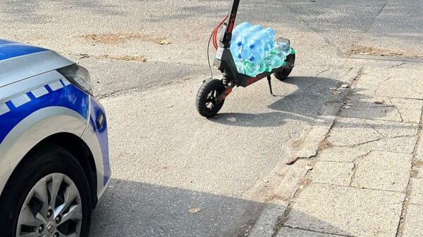 Jechał hulajnogą elektryczną po alkoholu. Dostał 2500 zł mandatu