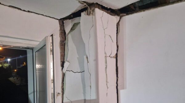 Prawdopodobny wybuch gazu w Błotnicy Strzeleckiej. Poparzony lokator trafił do szpitala