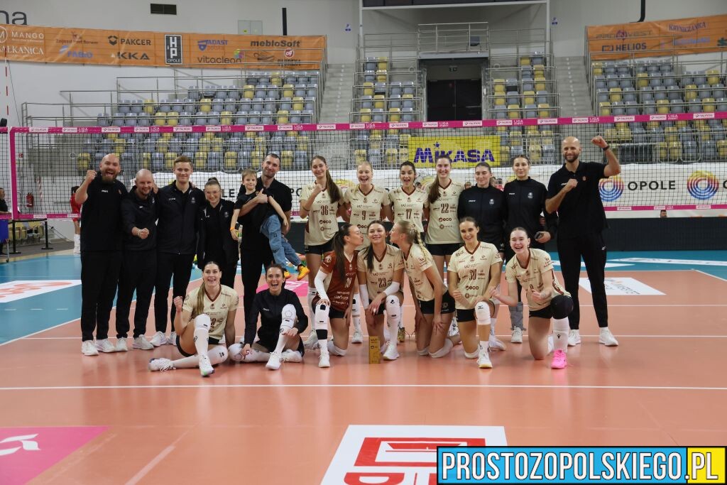 UNI Opole rozbiło BKS Bielsko-Biała. Pewne 3:0 w Stegu Arenie